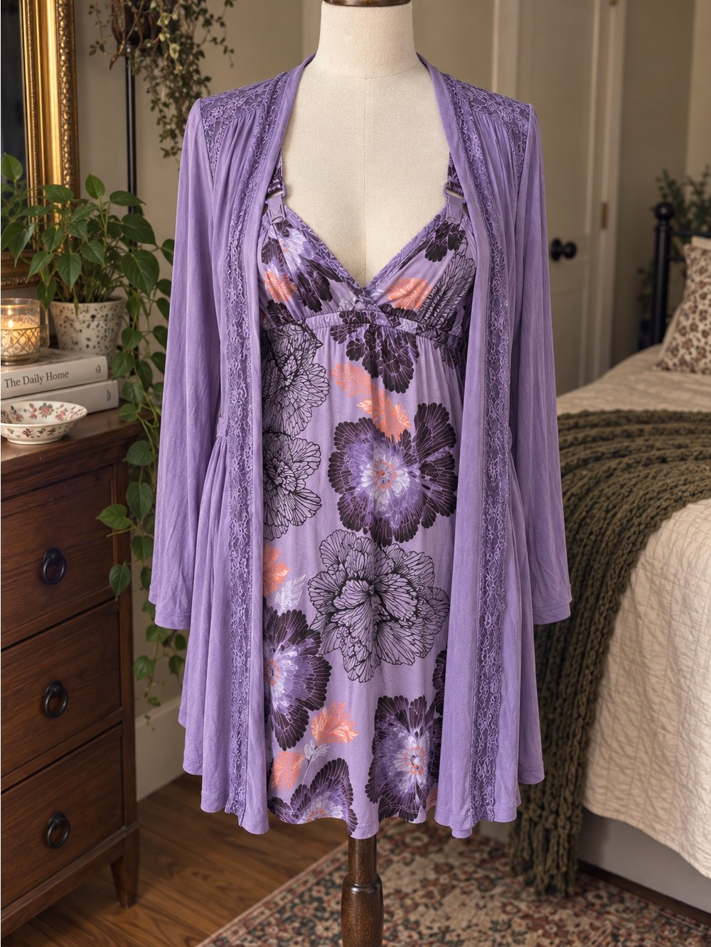 Vintage Jessica Simpson Nursing Nightgown & Robe Set S/M Purple Floral Lace